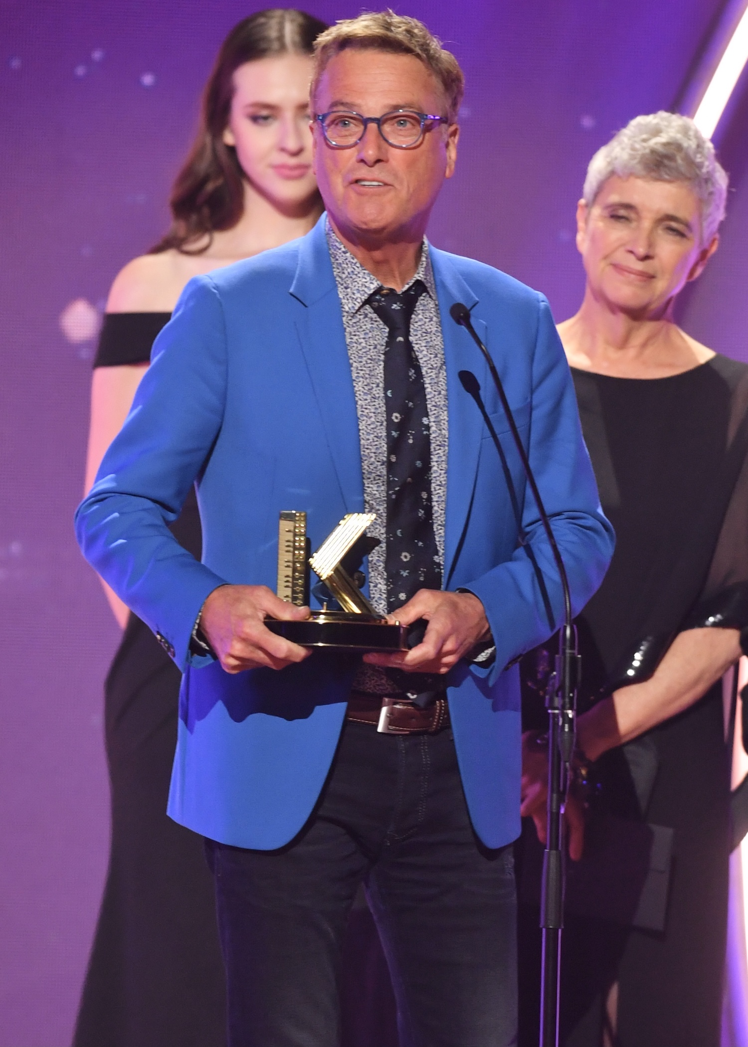 Michael W Smith accepts 2022 K-LOVE Fan Award for Book Impact