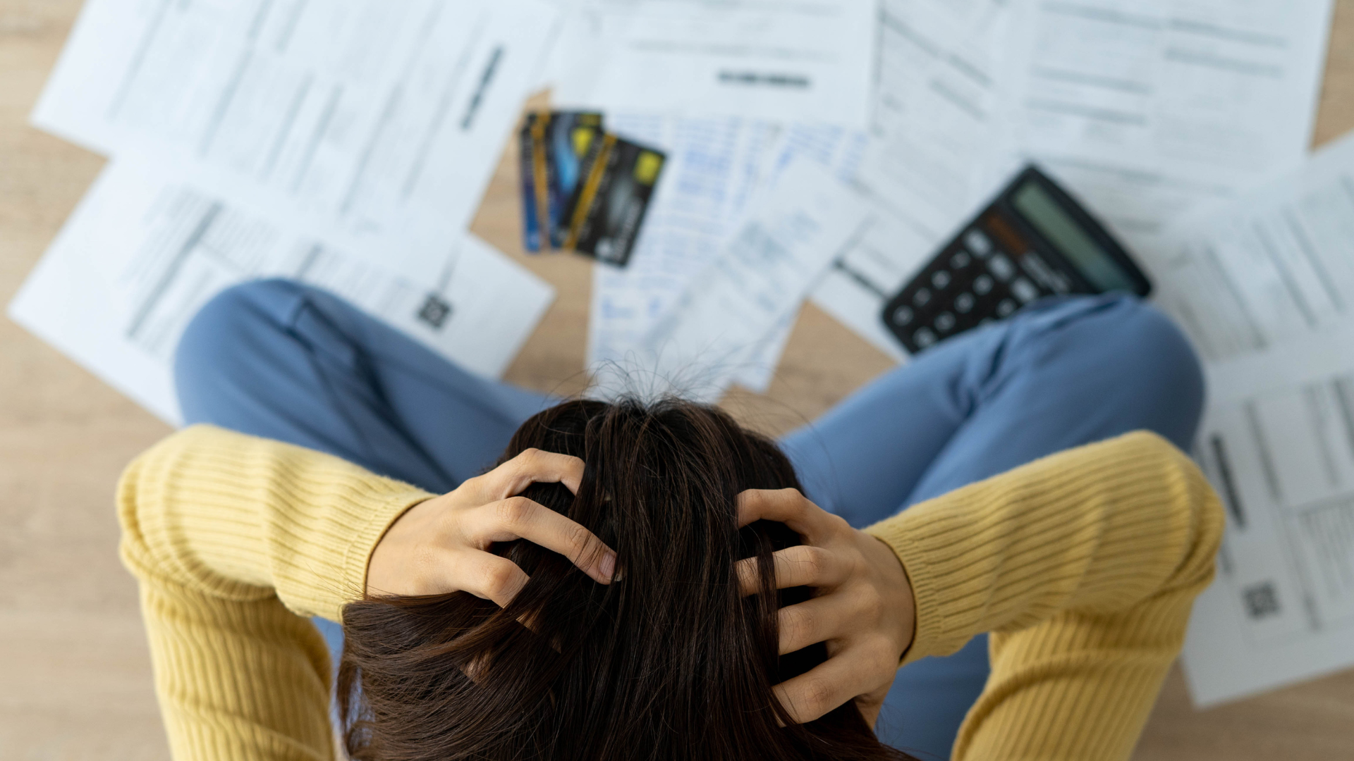 Spanish 8 Prayers for Getting Out of Debt Image