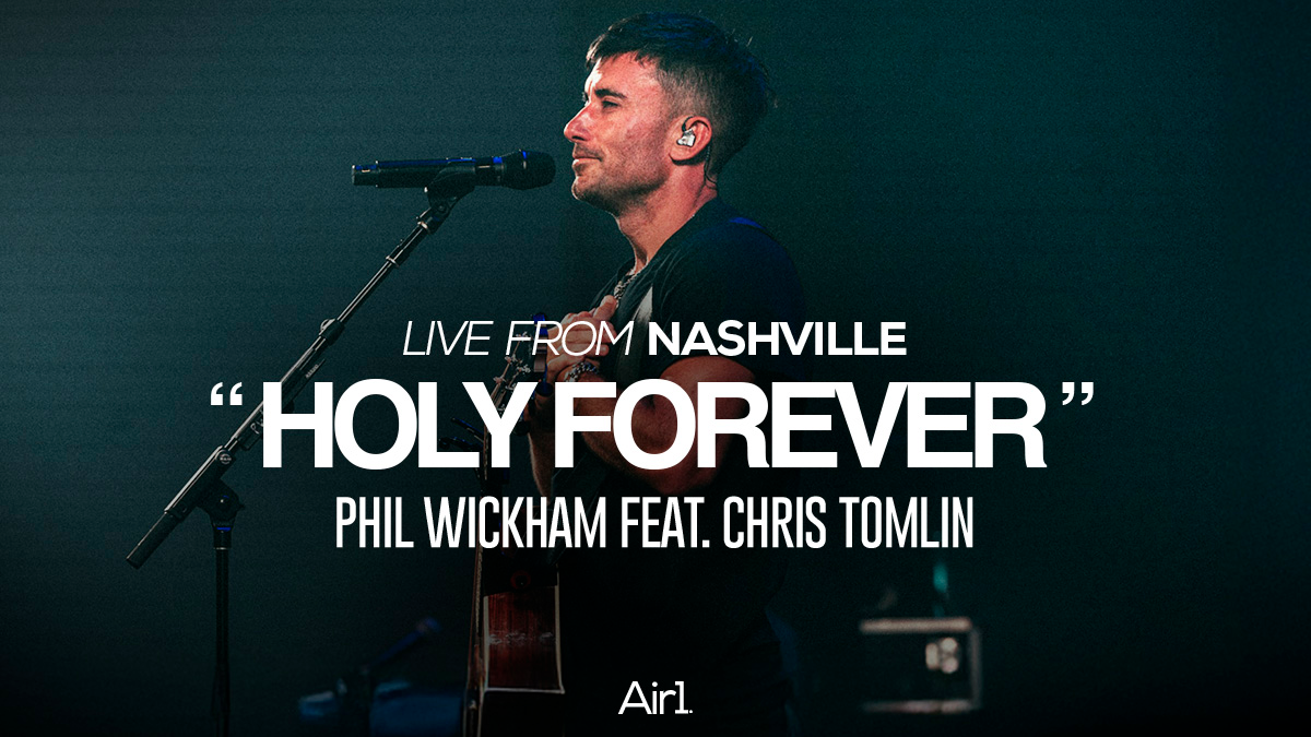 Live from Nashville "Holy Forever" Phil Wickham Feat. Chris Tomlin