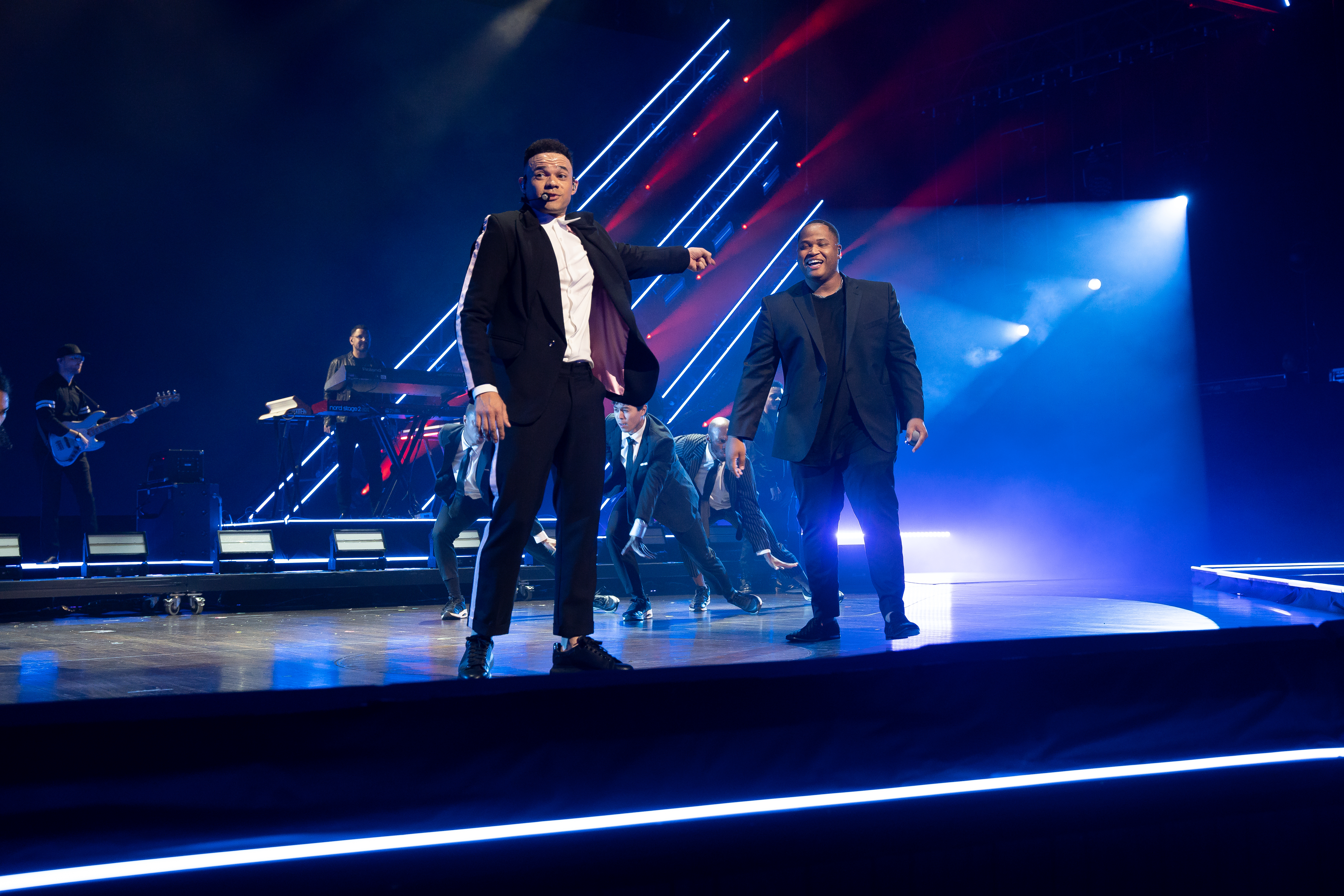 Tauren Wells and Aaron Cole Performing at the 2022 K-LOVE Fan Awards