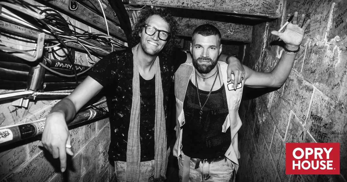 FOR KING + COUNTRY A DRUMMER BOY CHRISTMAS: THE LIVE EXPERIENCE