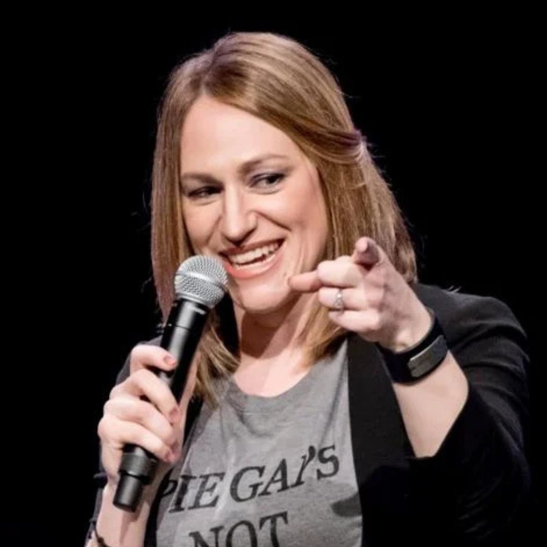 Amy Barnes Stand-up Comedian 