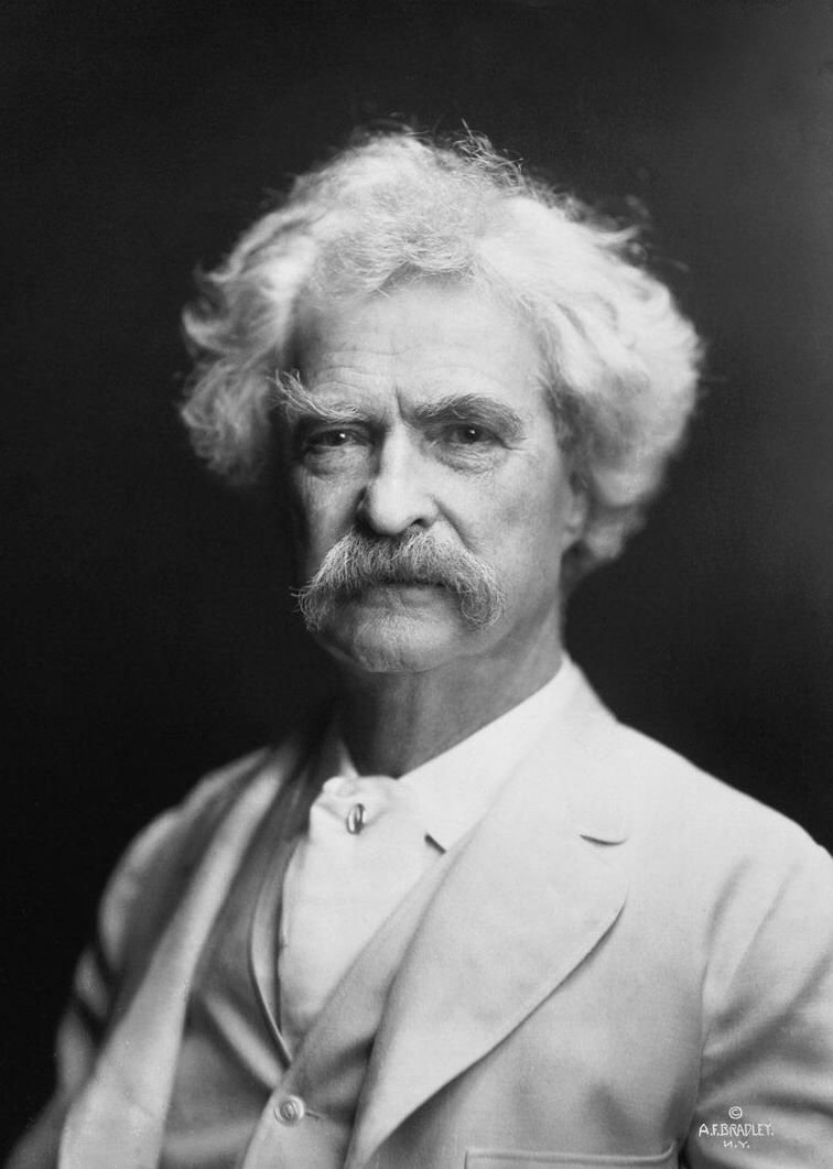 Samuel Clemmons (Mark Twain) 1907