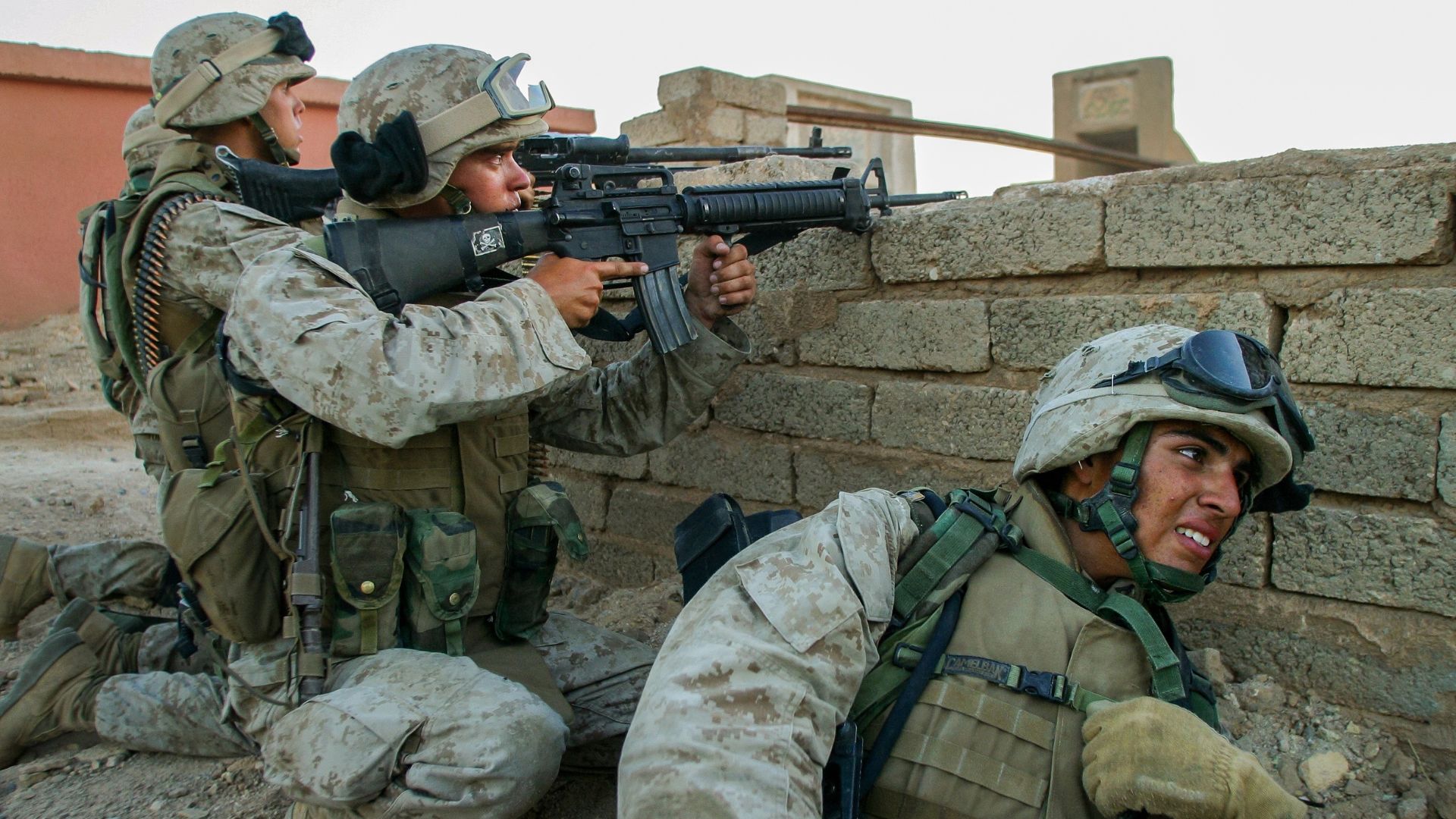 Marines fight to take back a cemetery from the Shiite Mahdi Miltia in Najaf, Iraq