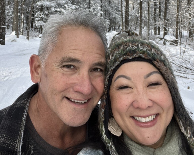 Darrin (left) and Vivian (right) Mabuni