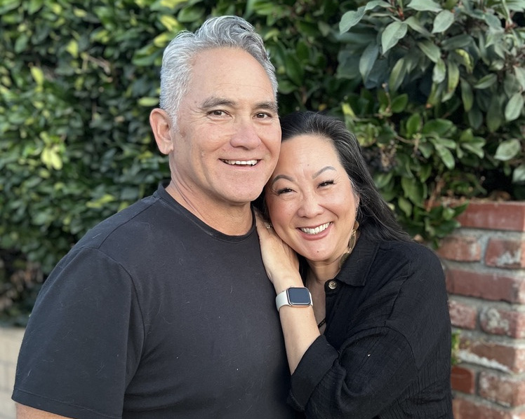 Darrin and Vivian Mabuni