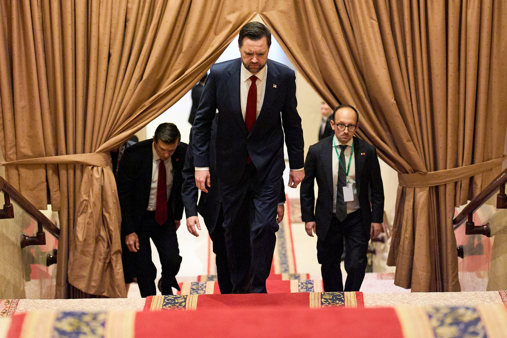 VP Vance's Peace Talk Trip To Pakistan On Hold