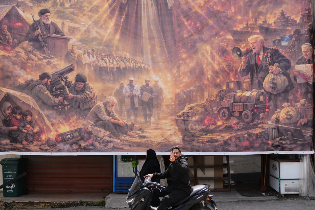 Indication Iran Talks May Resume, But President Trump 'Expects To Be Bombing' 