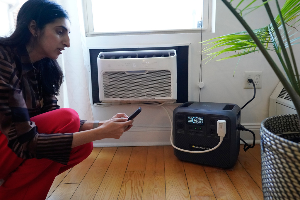 AC Battery Program For Renters May Help Cities With Grid Stress During Heat Waves