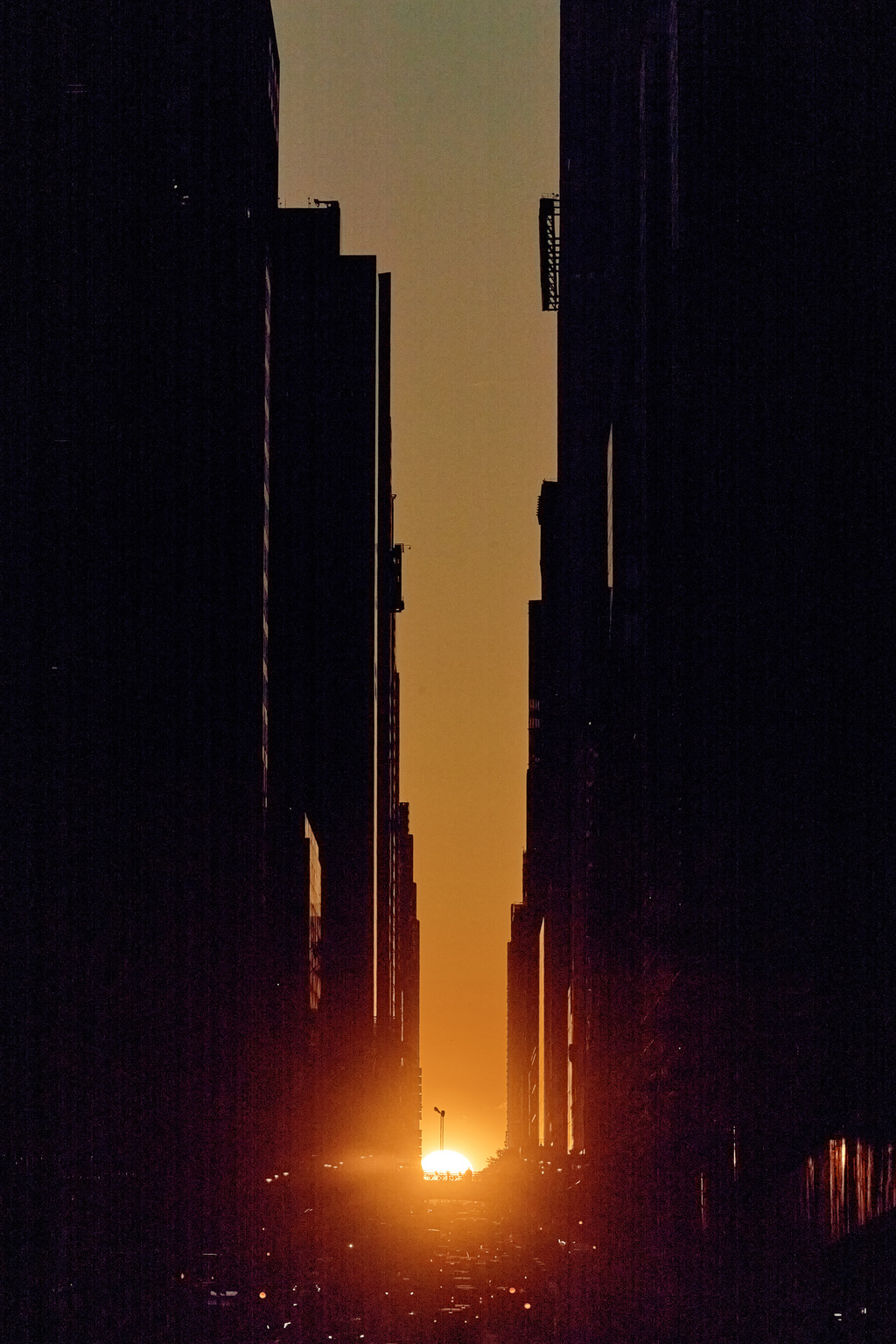 Manhattanhenge?