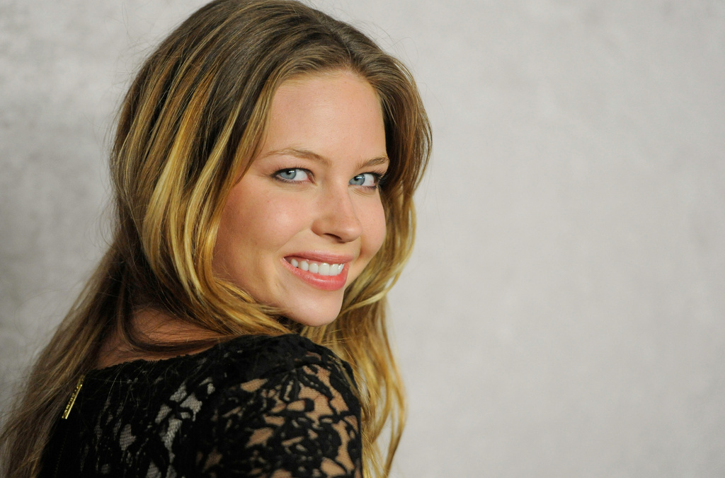Former Child Actress Daveigh Chase Passes Away At 35, Homeless