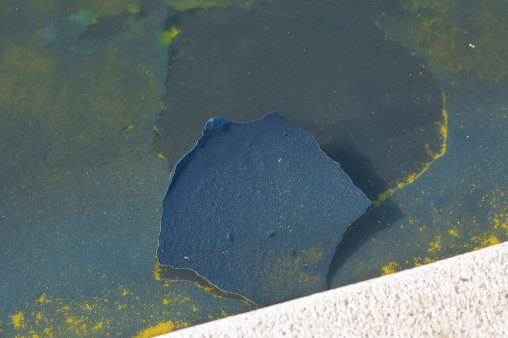 A Rush To Repair Reflecting Pool At Lincoln Memorial 