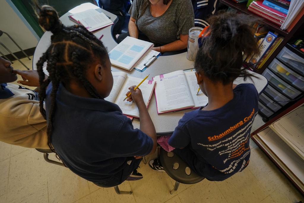 Third graders read during class at Schaumburg Elementary