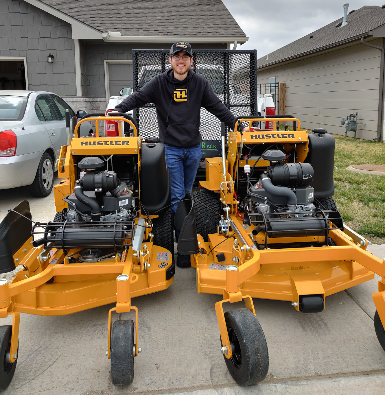 YouTube Star Finds ‘Craziest Overgrown’ Lawns, Does Free Mowing, Helps ...