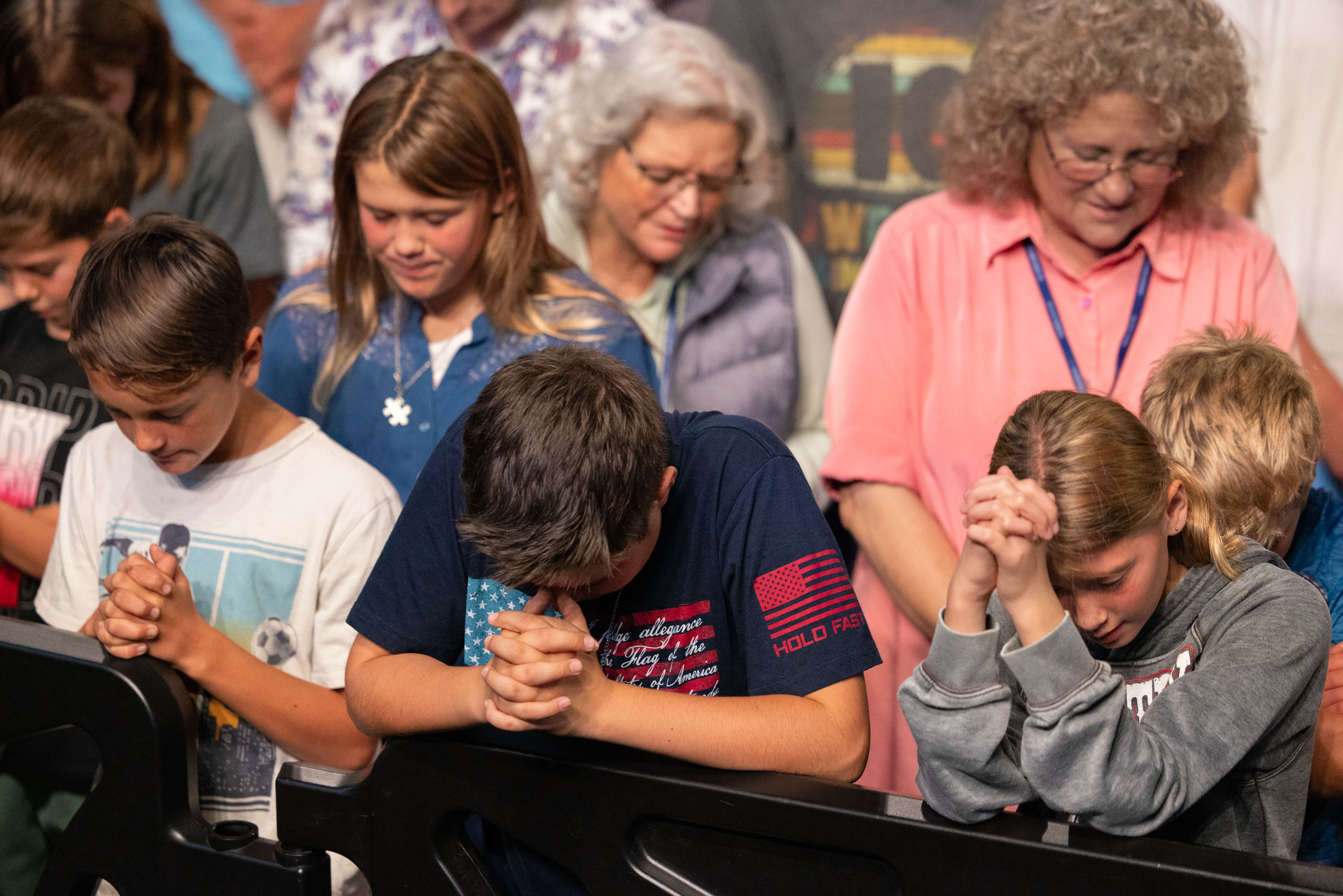 people praying