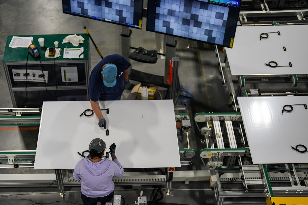 Major Solar Panel Plant Opens In Positive Encouraging KLOVE