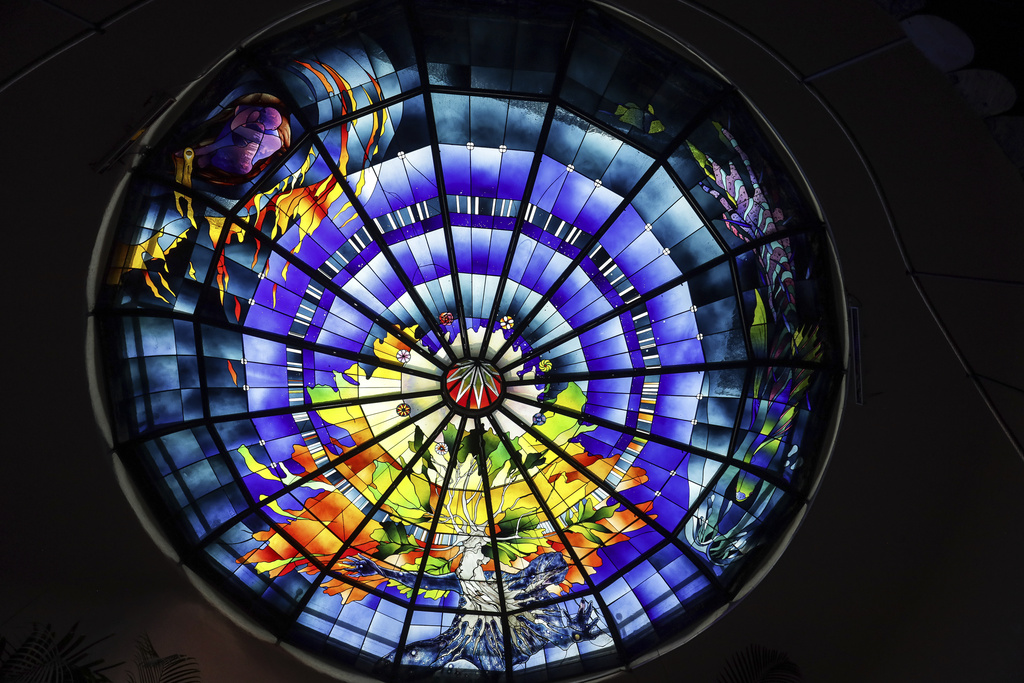 Renowned Glass Artist And The Making Of A Football FieldSized Church