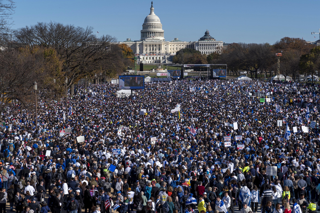 “Let Us Call Out Together, Never Again” 290,000 At National Mall To ...