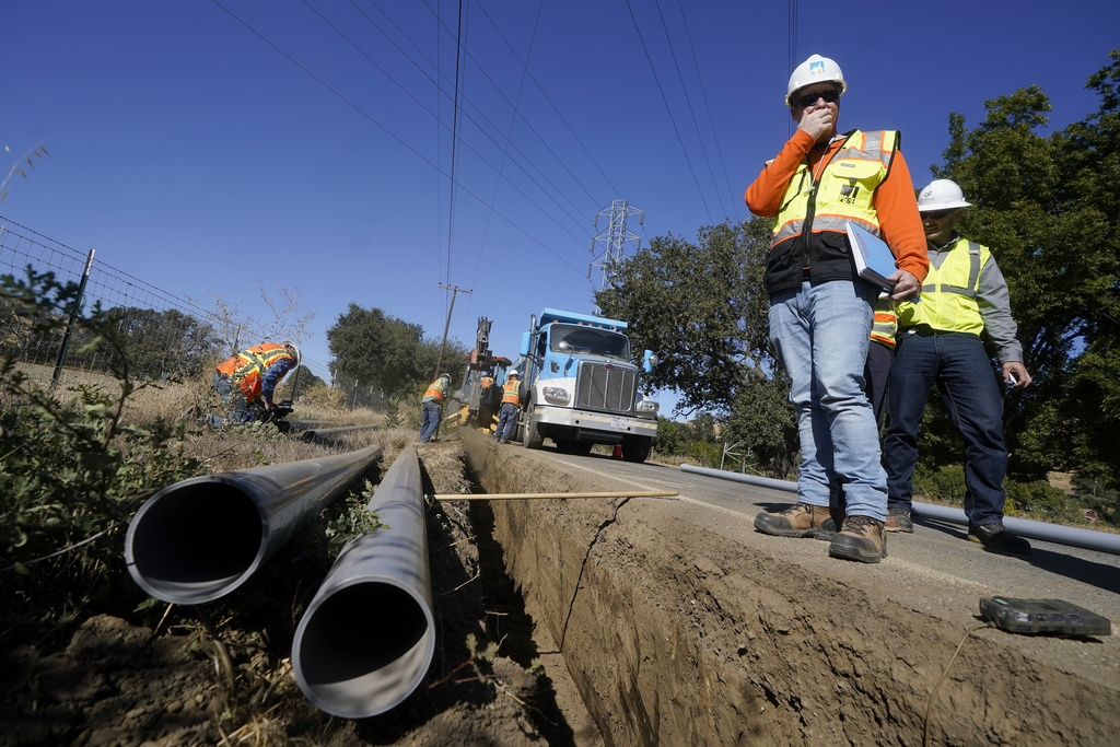 PG&E Bills Will Go Up By More Than $32 Per Month | Air1 Worship Music