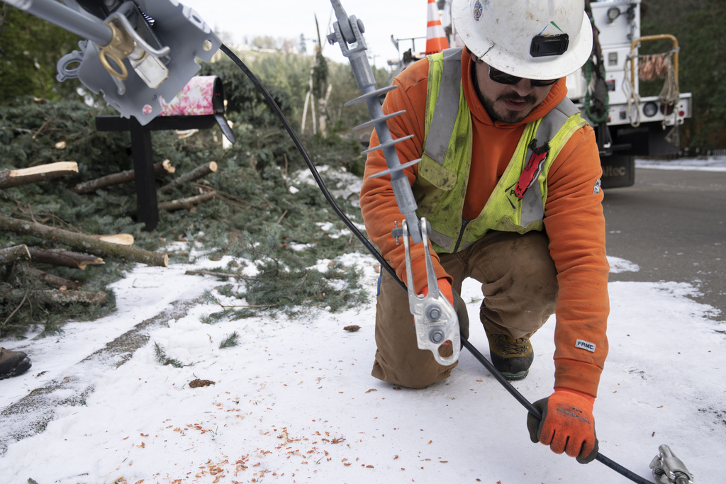 Iowa Braces for Freezing Rain and Ice Storm: Are You Ready?