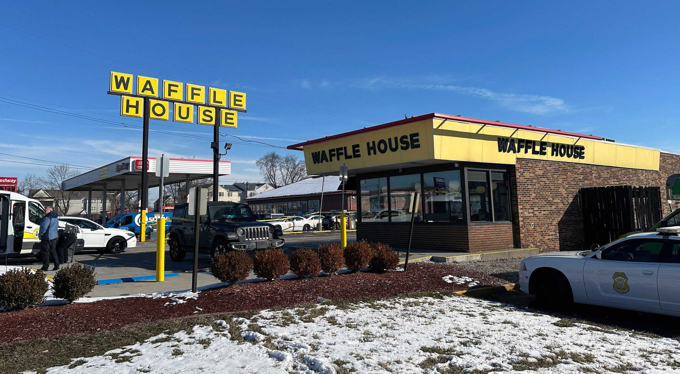 Waffle House Shooting In Indianapolis Takes One Life, Leaves 5 Injured