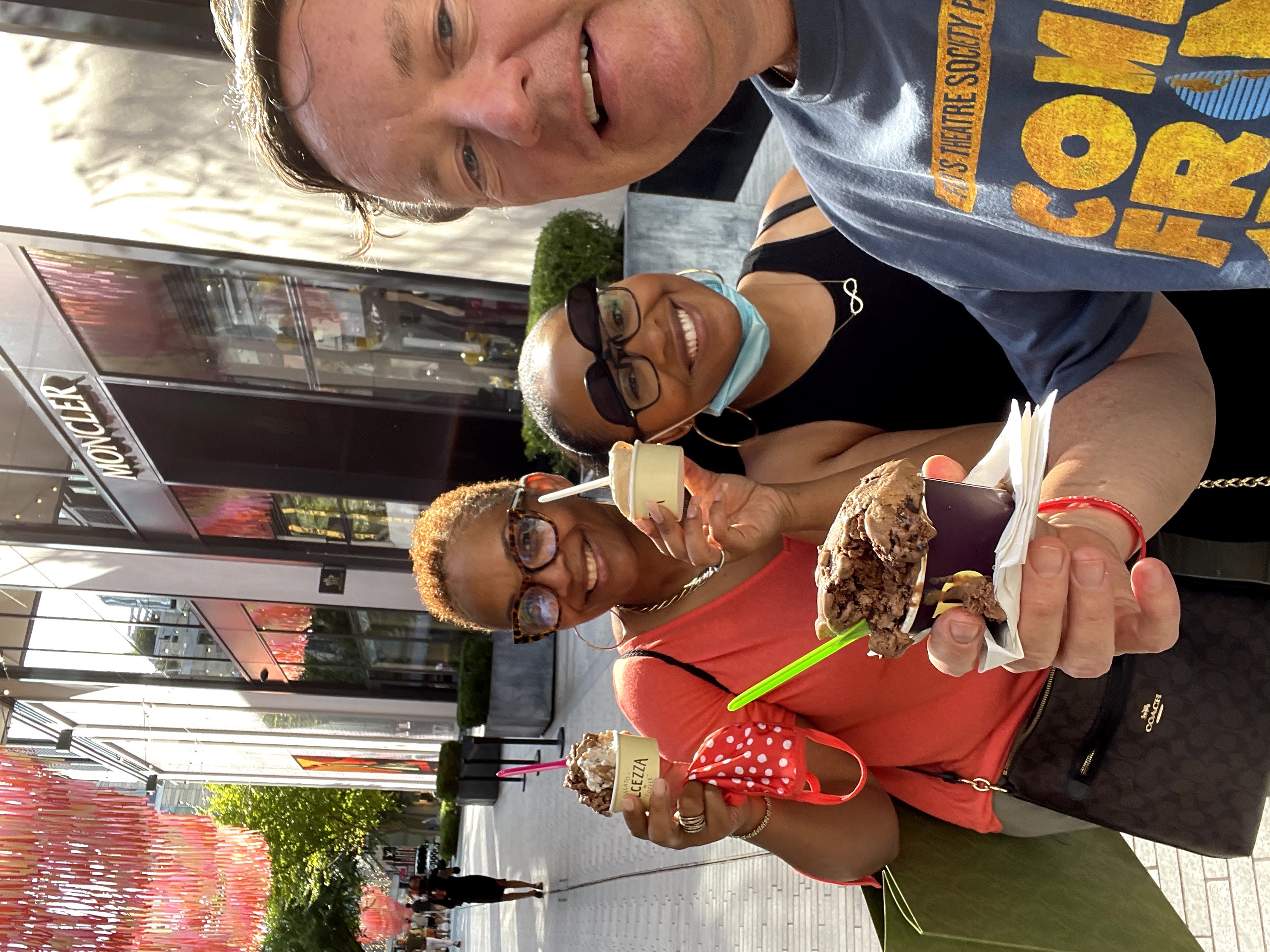 Kevin with 2 women and ice cream