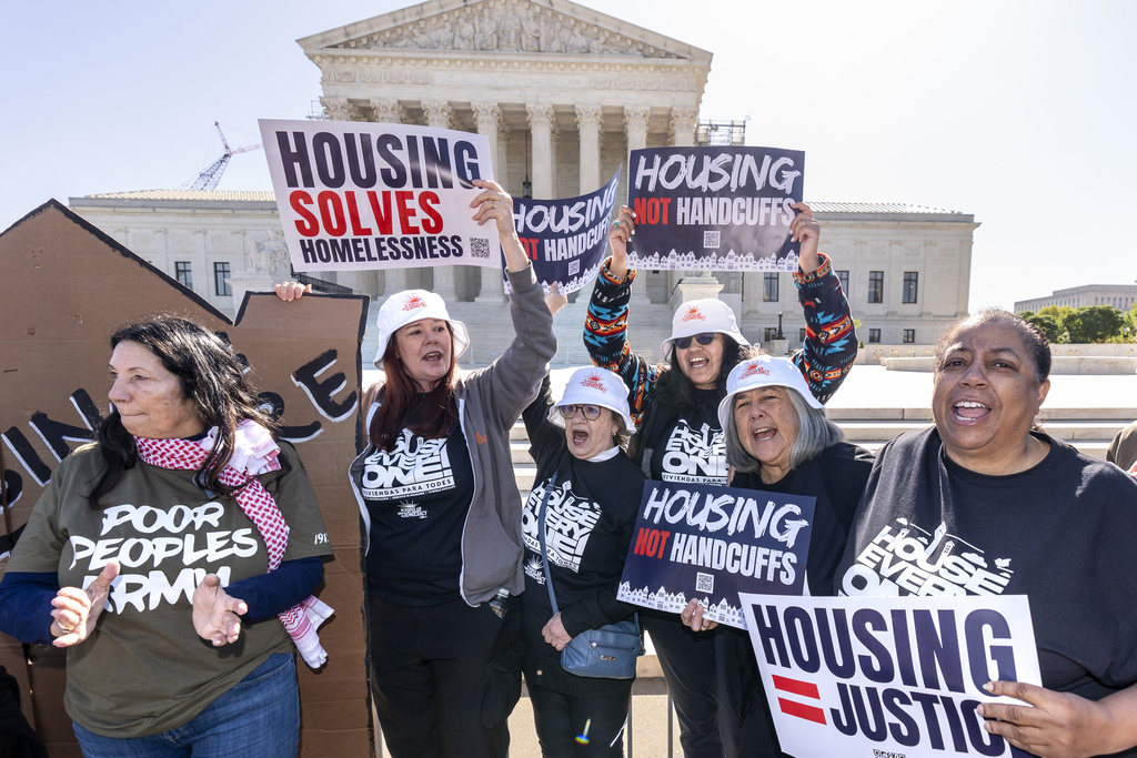 Supreme Court Considers If States, Cities, Can Ban Homeless People Sleeping Outdoors - Vimarsana News