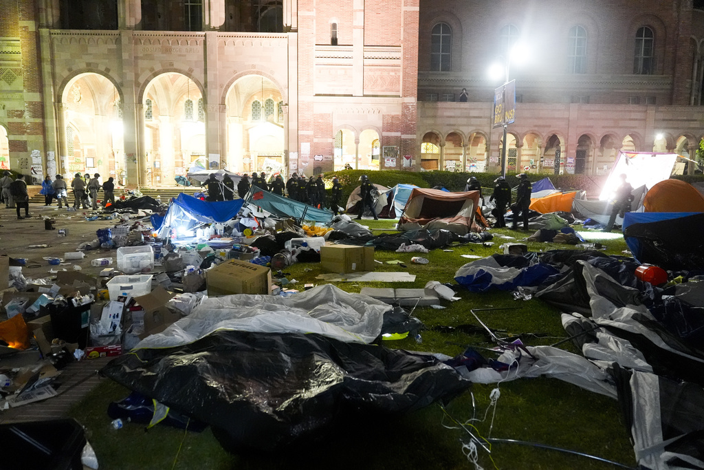 Police break up a pro-Palestinian encampment on the UCLA campus 