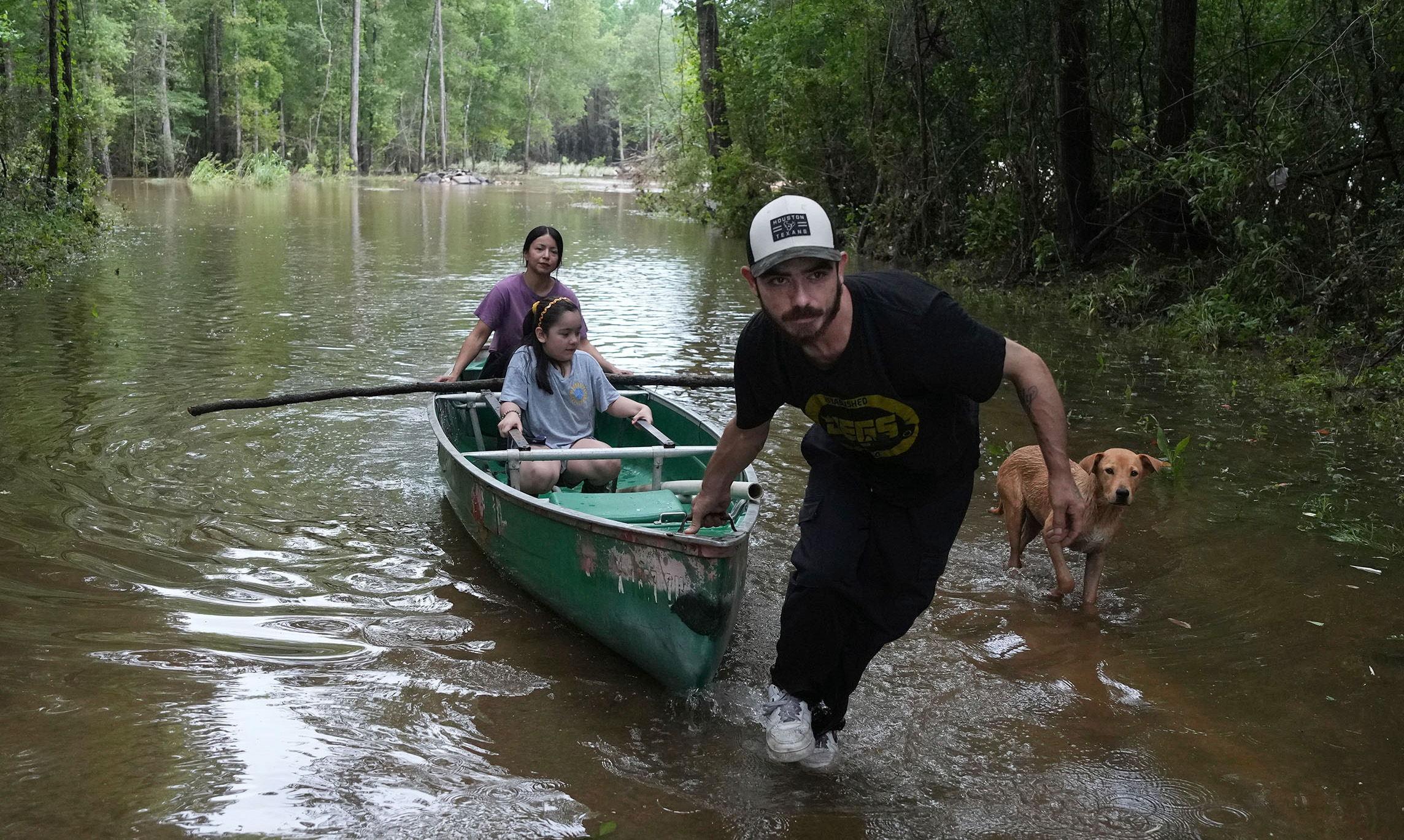 Floodwaters Start Receding Around Houston Area | Positive Encouraging K-LOVE - Vimarsana News