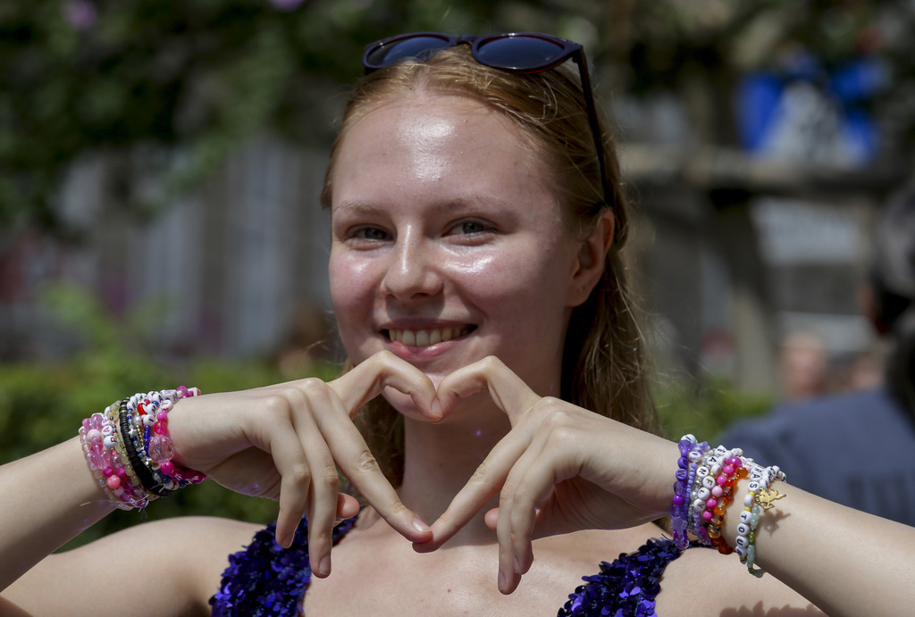 17-year old Nora from Budapest takes part in fun in Vienna