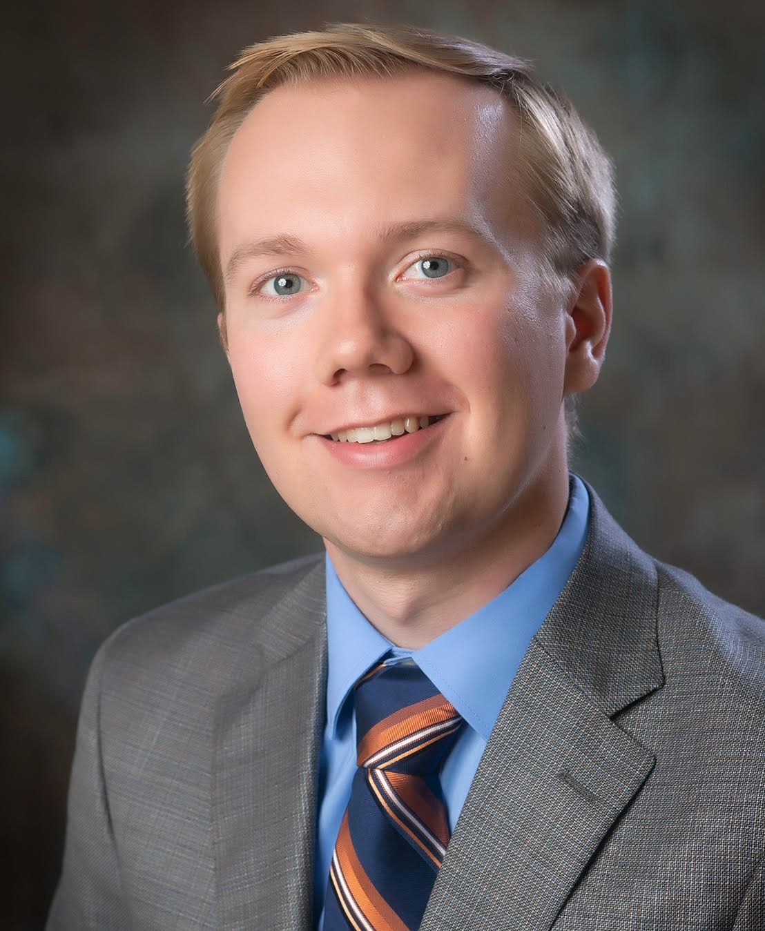 Willem Vandermeij designed a patent-pending product called the Midian Prime, a wireless MIDI trigger controller that musicians can use to activate soundtracks, clicks and other effects