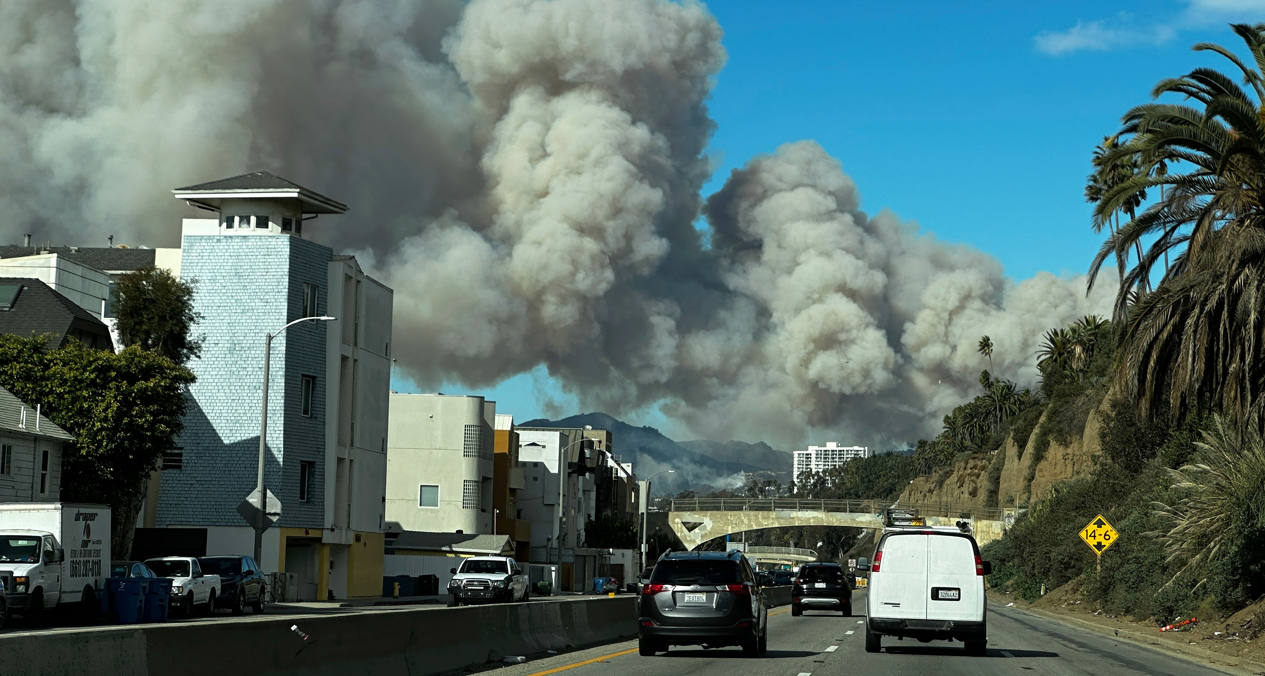 Los Angeles Residents Flee Fire As Potentially 'Life-Threatening ...