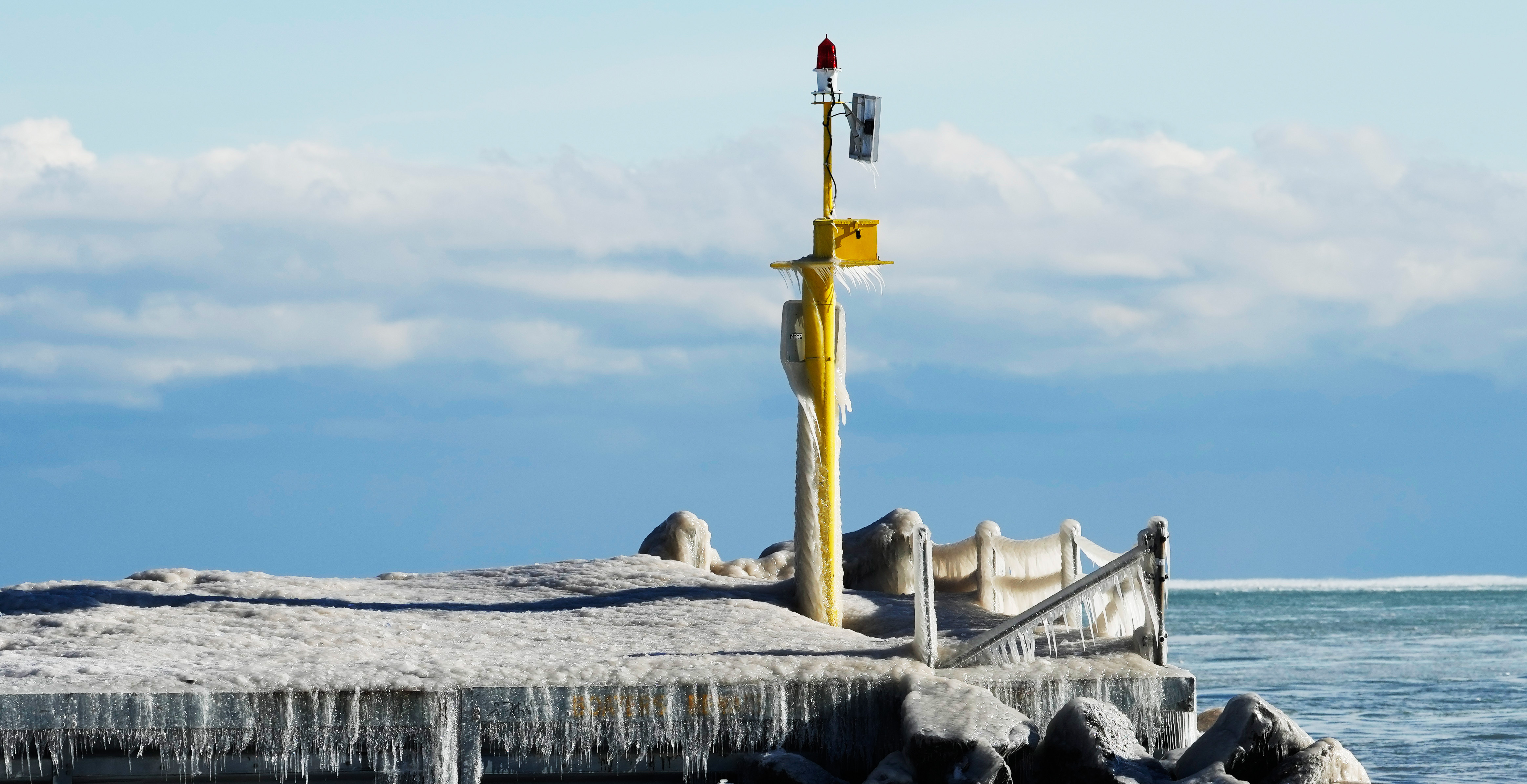 Frozen harbor light