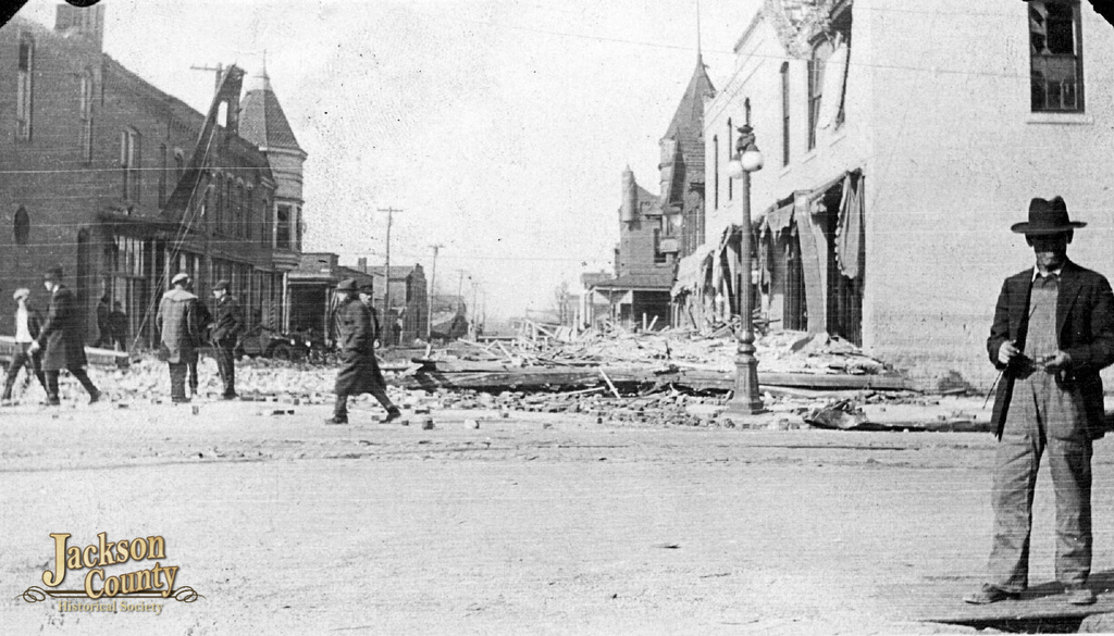 13th and Walnut Streets in downtown Murphysboro, Ill., after a tornado tore through Indiana, Illinois, and Missouri in March 1925.