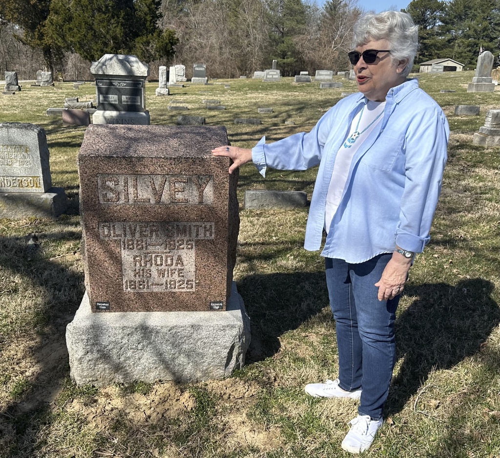 Sylvia Carvell, 81, of Murphybsoro, near the grave in Tower Grove Cemetery of her great-grandparents