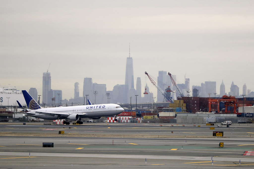 United Airlines jet prepares touches down at Newark Liberty International Airport 