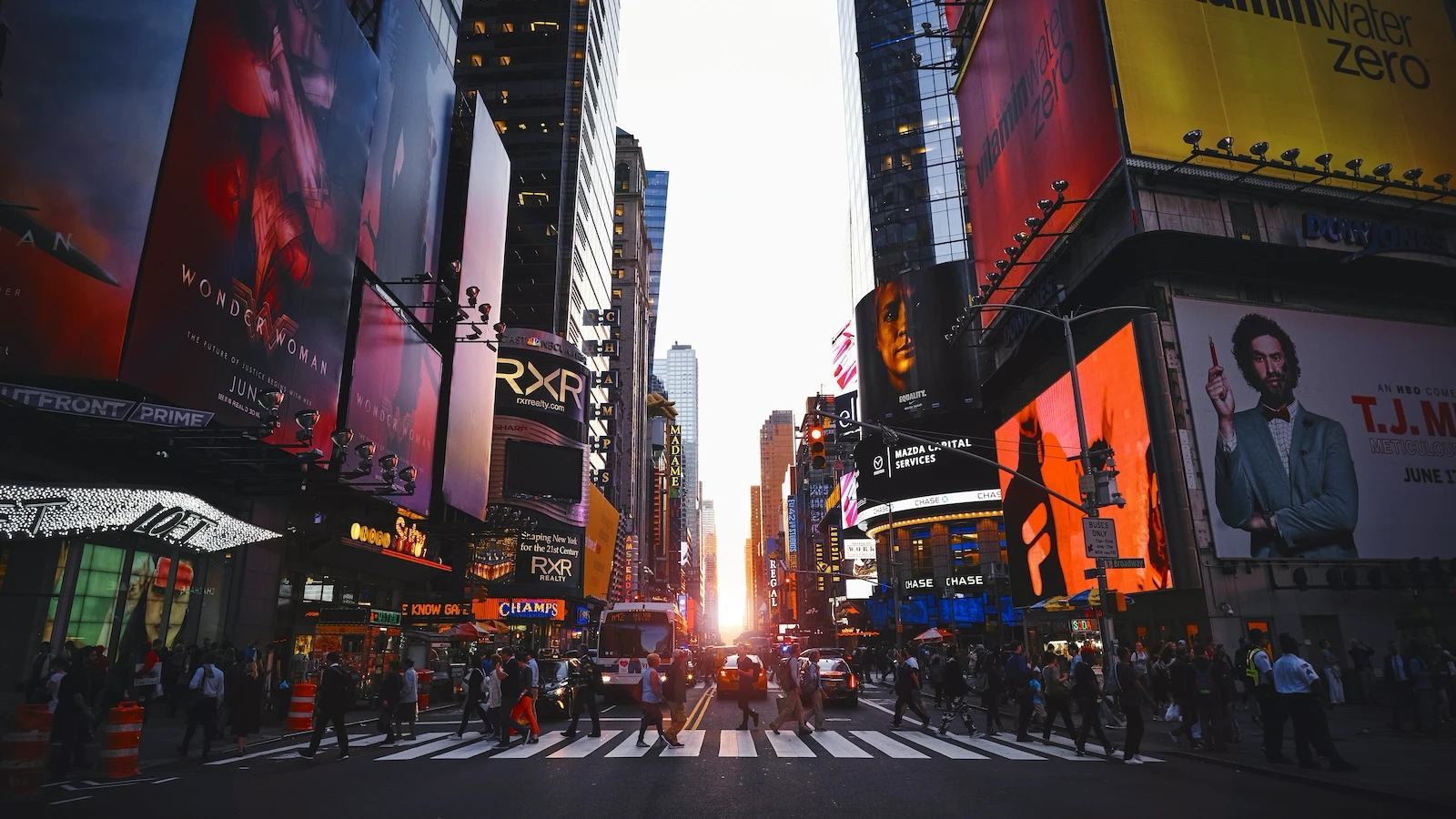 Air1 brings "Positive, Encouraging Air1" to New York, New York